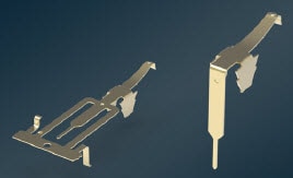 Contacto de escobilla de muelle tal y como se envía (izquierda) y formado para inserción